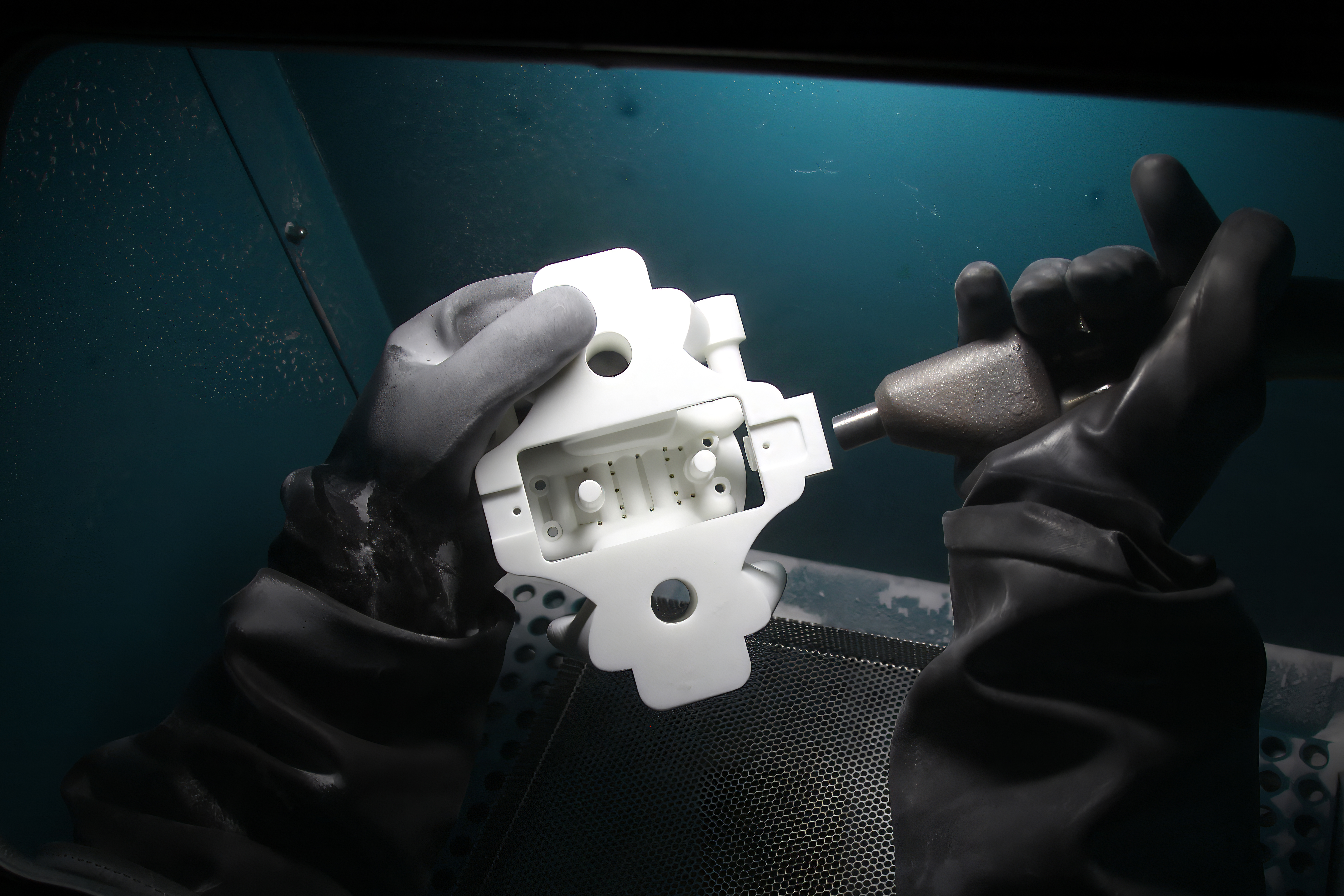Finishing of a 3D printed plastic component